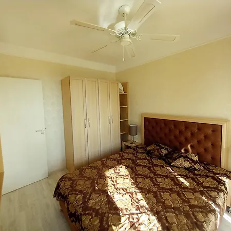 Harmony 11 Private Apartment